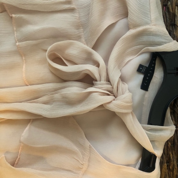 Sanctuary Ruffled Blouse - Picture 3 of 7